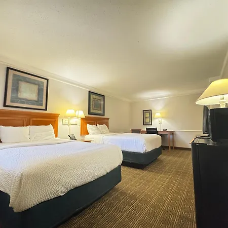 Rodeway Inn-2
